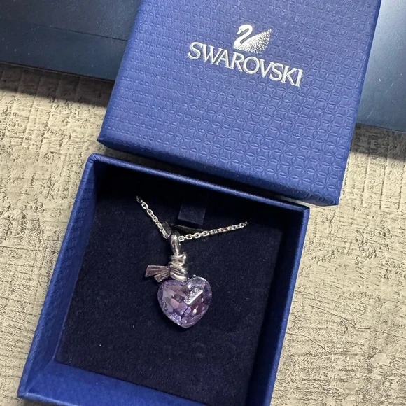Swarovski Crystal Heart Pendant Necklace - Picture 3 of 4